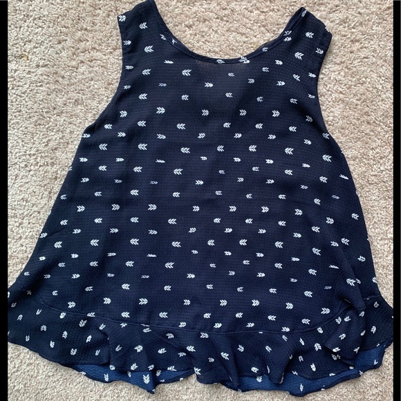 Harlowe & Graham Tops - Harlowe & Graham sleeveless peplum